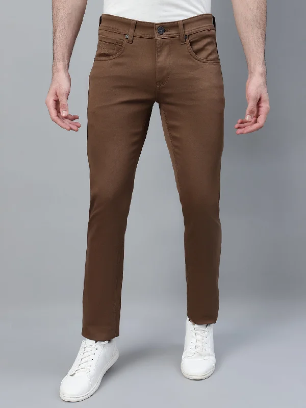 Men's Brown Solid Non-Pleated Stretchable Casual Trouser